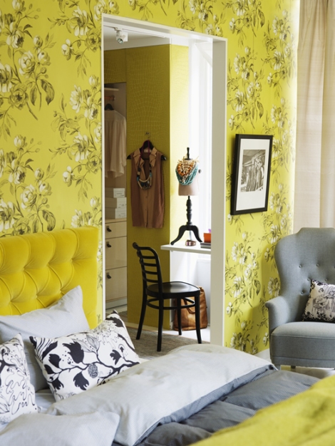 Floral yellow bedroom via Skona Hem